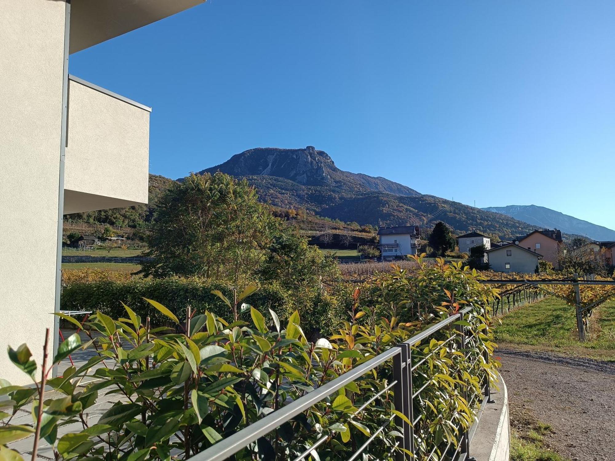 Appartamenti Moderni, Luminosi E Tranquilli Con Parcheggio Privato - Agritur La Tenuta Trento Exterior photo